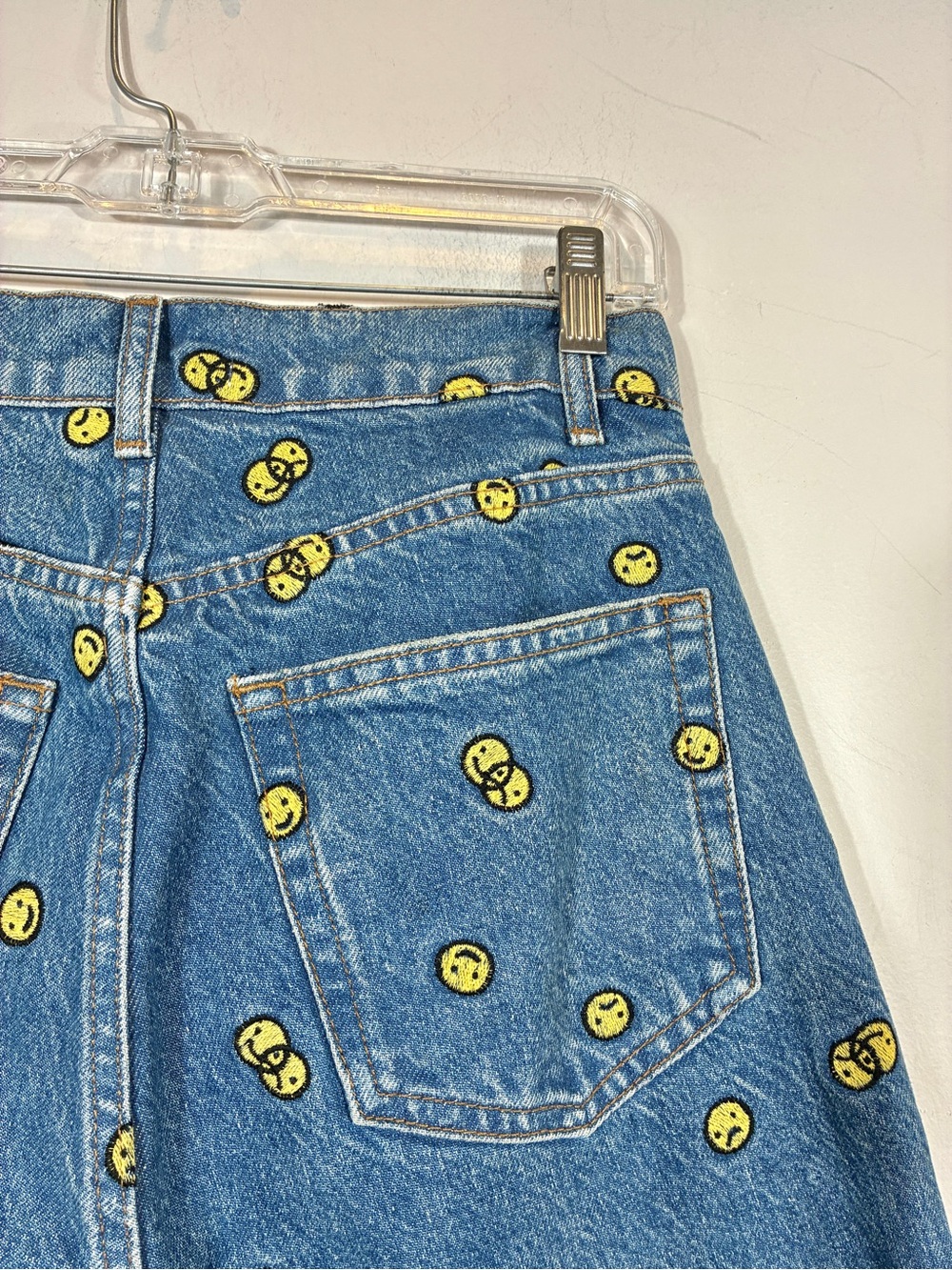 Reformation Mixed Emotions High Rise Straight Jeans Smiley Face Size 4 - Picture 9 of 9
